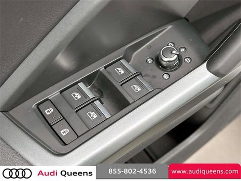 Certified 2025 Audi Q3 2.0T Premium w/ Convenience Package image 17