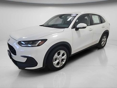 Used 2023 Honda HR-V LX image 8