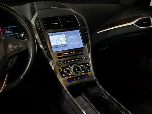 Used 2020 Lincoln MKZ Reserve w/ Luxury Package image 33