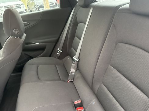 Used 2023 Chevrolet Malibu RS FWD image 13