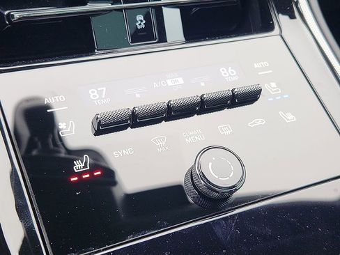 New 2026 Porsche Panamera 4 image 14