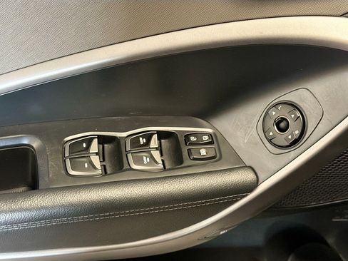 Used 2016 Hyundai Santa Fe Sport 2.0T AWD/4WD image 15