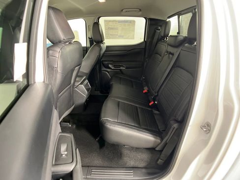 New 2025 Ford Ranger Lariat w/ FX4 Off-Road Package image 31