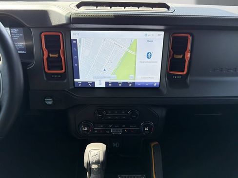 Used 2024 Ford Bronco Badlands AWD/4WD image 15