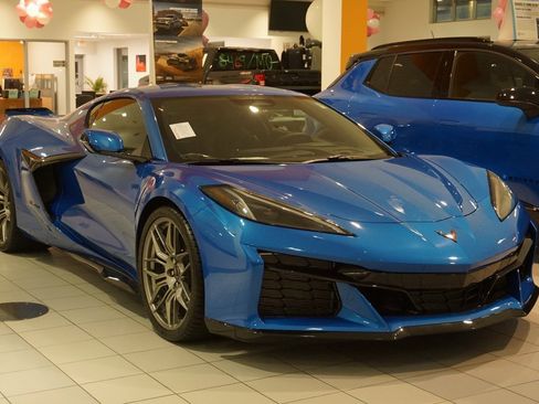 New 2026 Chevrolet Corvette Z06 w/ Battery Protection Package image 2