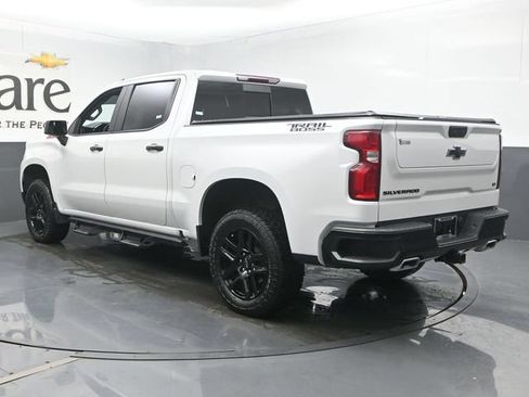 Used 2022 Chevrolet Silverado 1500 LT Trail Boss w/ Convenience Package II AWD/4WD image 36