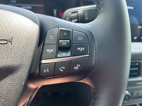 Used 2026 Ford Maverick XLT w/ XLT Luxury Package AWD/4WD image 17
