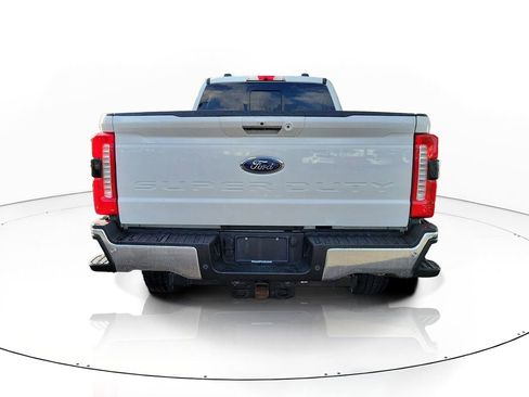 Used 2023 Ford F350 Lariat w/ Chrome Package AWD/4WD image 3