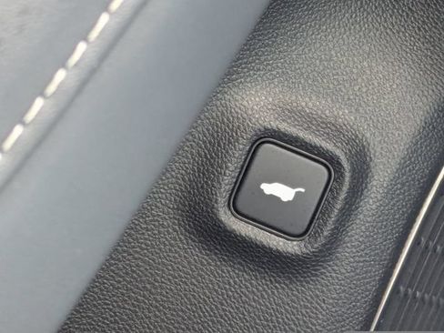 Used 2023 Acura MDX FWD w/ Technology Package image 25