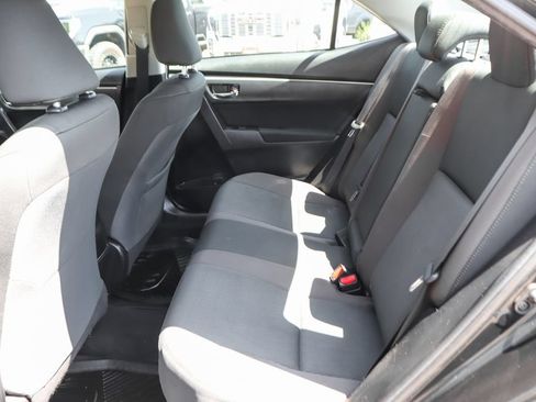 Used 2019 Toyota Corolla LE w/ Carpet Mat Package (TMS) FWD image 33