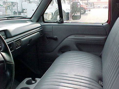 Used 1997 Ford F350 2WD Regular Cab image 12