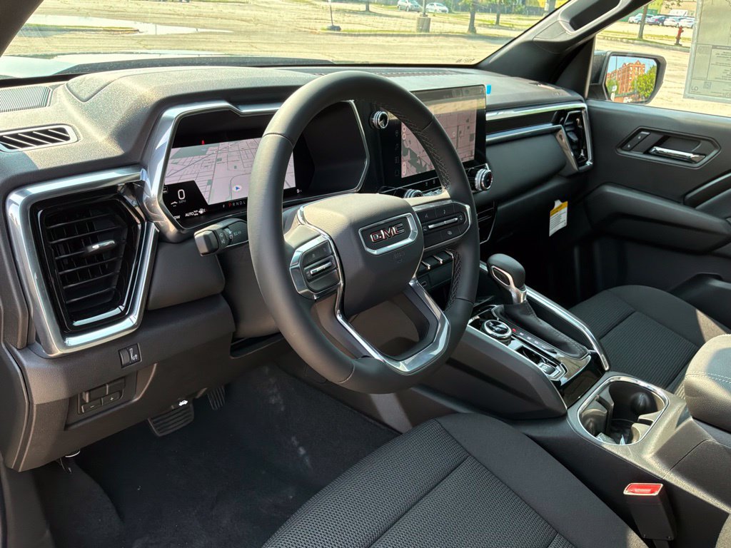 New 2026 GMC Canyon Elevation w/ Technology Package AWD/4WD image 22