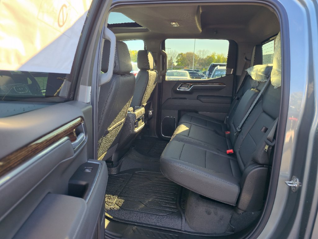 New 2026 GMC Sierra 1500 Elevation w/ Elevation Premium Package AWD/4WD image 26