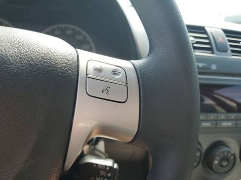Used 2011 Toyota Corolla LE FWD image 21