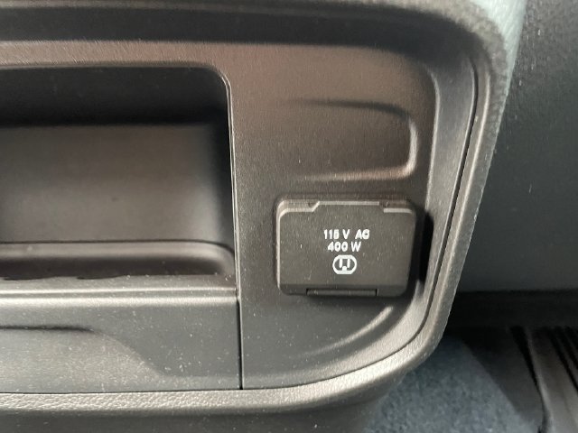 Used 2023 RAM 2500 Laramie AWD/4WD image 24