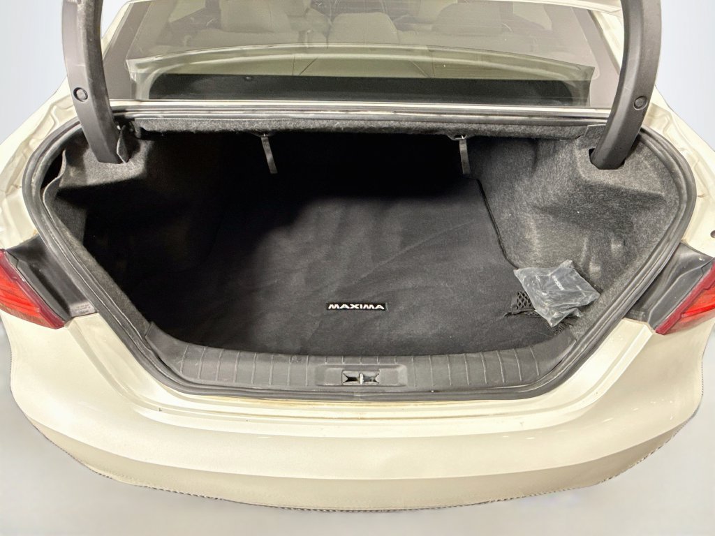 Used 2018 Nissan Maxima Platinum FWD image 27