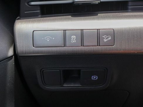 New 2026 Hyundai Kona SEL Premium FWD image 18