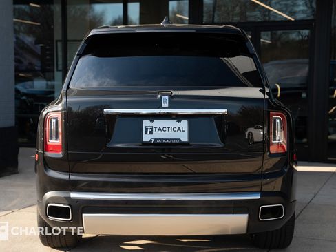 Used 2019 Rolls-Royce Cullinan image 17