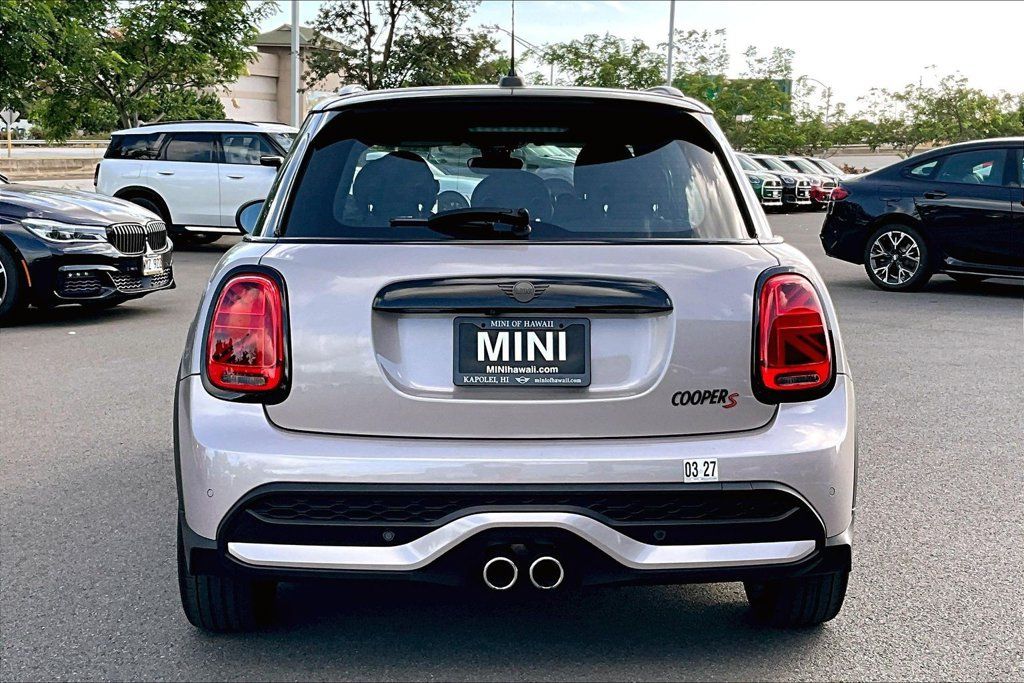Used 2022 MINI Cooper S FWD image 4