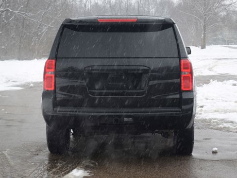 Used 2017 Chevrolet Tahoe 4WD image 23