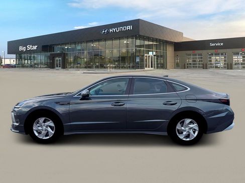 New 2026 Hyundai Sonata SE FWD image 3