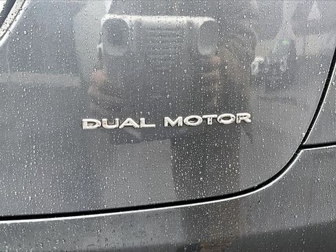 Used 2021 Tesla Model X Long Range image 8