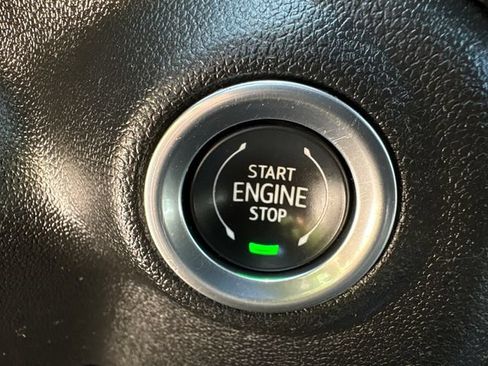 Used 2021 GMC Sierra 2500 AT4 AWD/4WD image 19