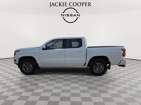 New 2025 Nissan Frontier SV AWD/4WD image 2