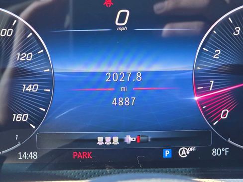 Used 2025 Mercedes-Benz CLA 250 image 27