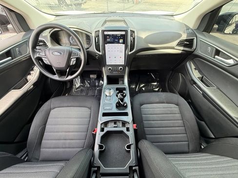 Used 2023 Ford Edge SE w/ Black Appearance Package AWD/4WD image 17