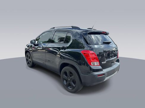 Used 2016 Chevrolet Trax LTZ w/ Midnight Edition AWD/4WD image 5