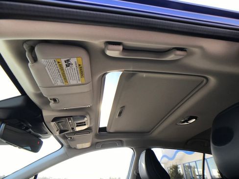 Used 2024 Subaru Crosstrek 2.5i Limited image 18