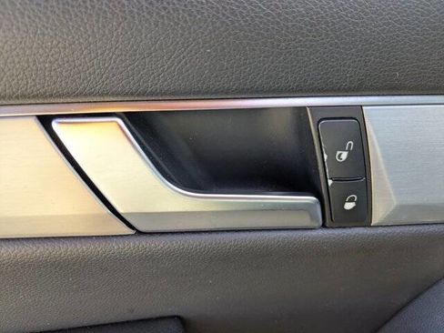 Used 2014 Mercedes-Benz C 250 Sedan image 13