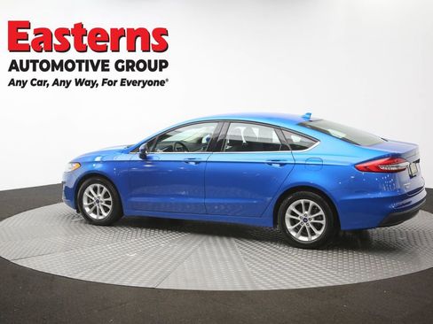 Used 2020 Ford Fusion SE FWD image 61