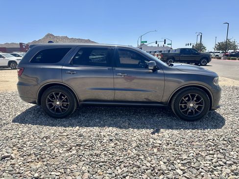 Used 2018 Dodge Durango R/T RWD image 6