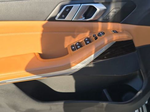 Used 2023 BMW X5 sDrive40i image 10