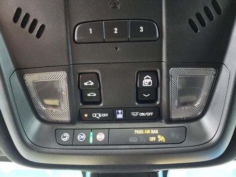 Used 2022 Chevrolet Blazer RS w/ Enhanced Convenience Package image 21