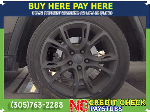 Used 2011 Jeep Grand Cherokee Overland Summit AWD/4WD image 14