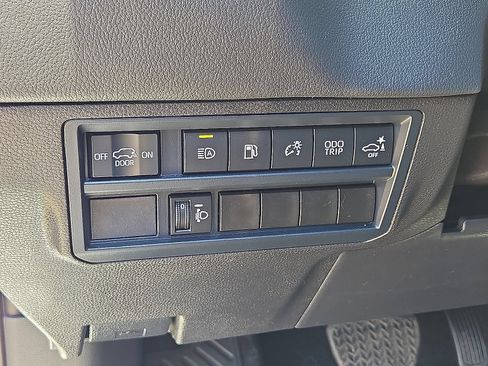 Used 2026 Toyota Sequoia SR5 AWD/4WD image 26