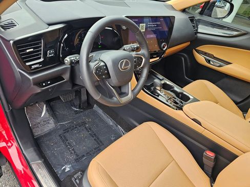 Used 2025 Lexus NX 350h AWD w/ Premium Package image 19