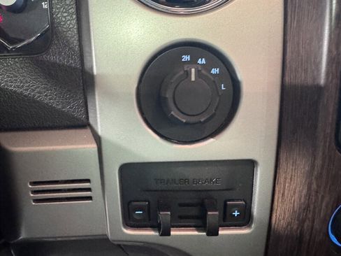 Used 2013 Ford F150 Lariat w/ Luxury Equipment Group image 23