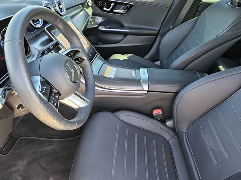 Used 2025 Mercedes-Benz C 300 Sedan image 13