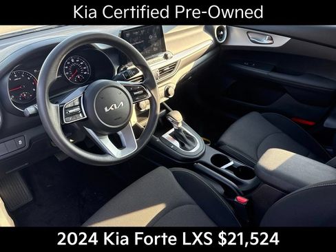 Used 2024 Kia Forte LXS FWD image 11