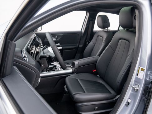 New 2026 Mercedes-Benz GLA 250 4MATIC image 16