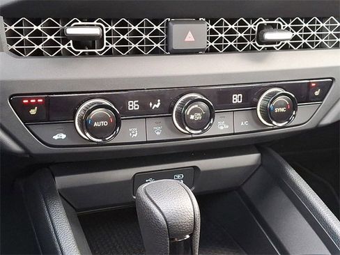 Certified 2025 Honda Accord SE image 12