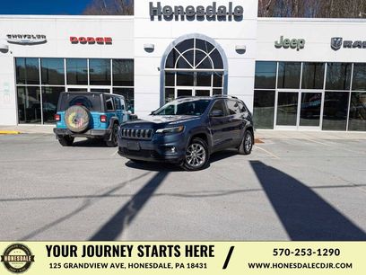 Used 2020 Jeep Cherokee Latitude Plus w/ Comfort/Convenience Group