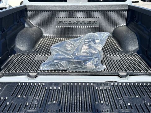 New 2026 Nissan Frontier SV image 8