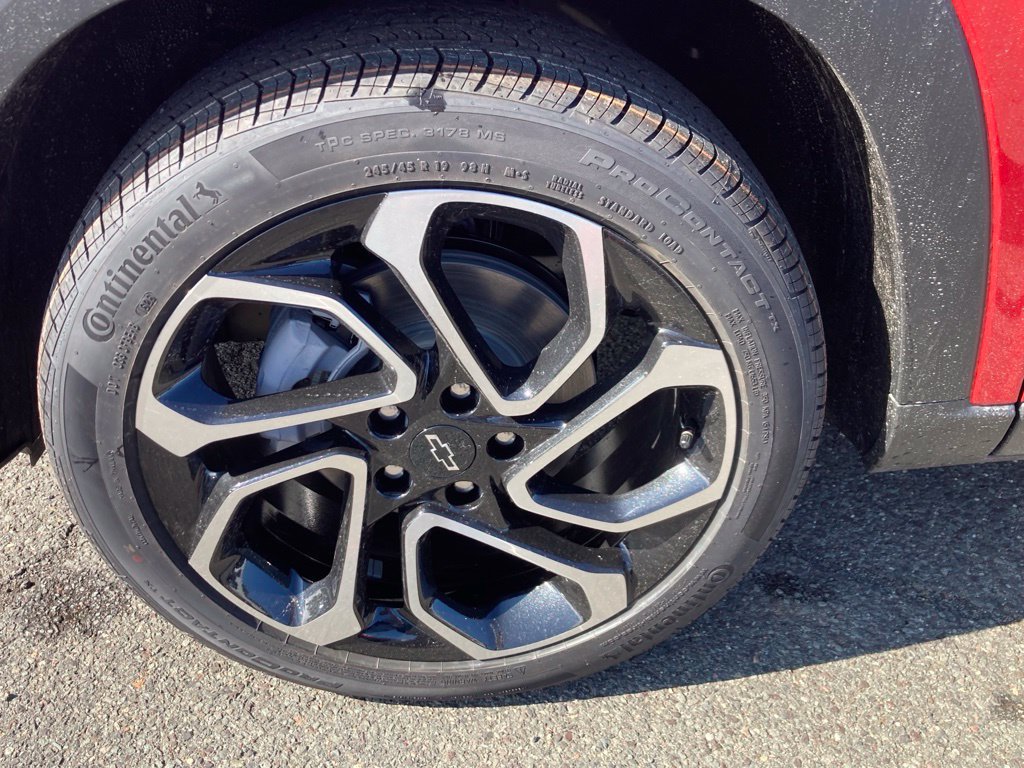 New 2026 Chevrolet Trax RS w/ Driver Confidence Package FWD image 29