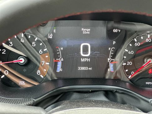 Used 2025 Jeep Compass Trailhawk AWD/4WD image 24