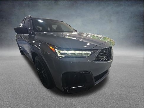 Used 2025 Acura MDX A-Spec image 3